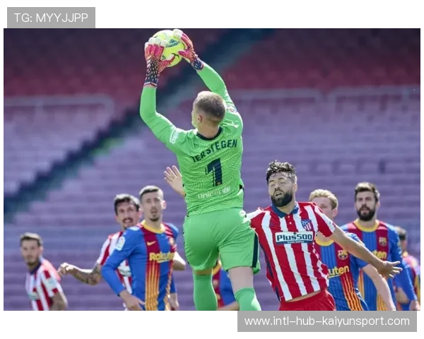 球星参加争顶训练，后点包抄与前点配合同步提升