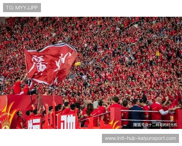 逆境反击！球队奋起直追，逆转局势的秘诀！，足球逆风翻盘